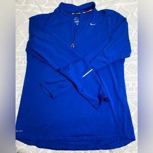 Nike Dri-Fit Long Sleeve Size M